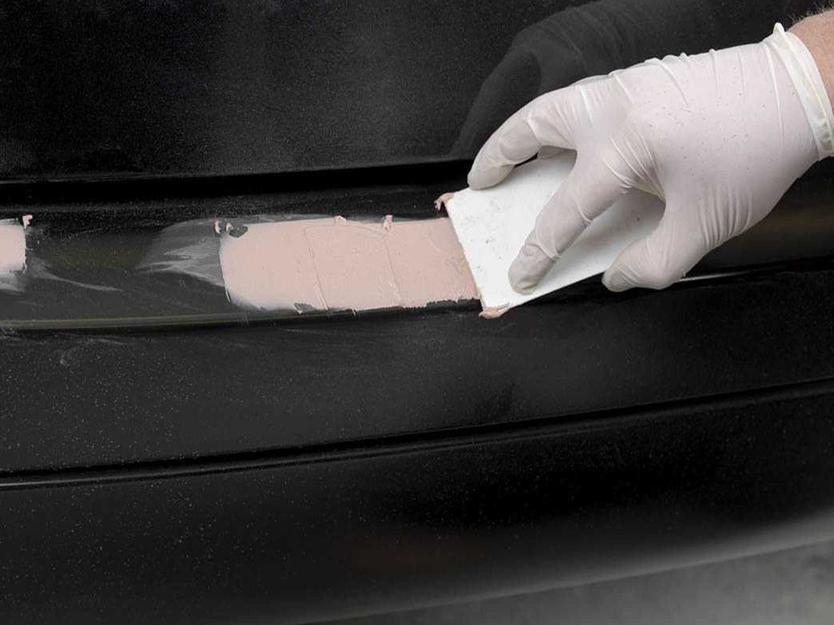 بررسی ۵ تفاوت بتونه سنگی و فوری که در زمان خرید باید بدانید!