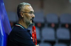 واکنش سرمربی تیم ملی بسکتبال به خط خوردن ستاره ایران
