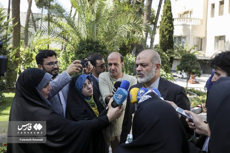 اعضای کابینه در حاشیه جلسه هیات دولت چه گغتند؟