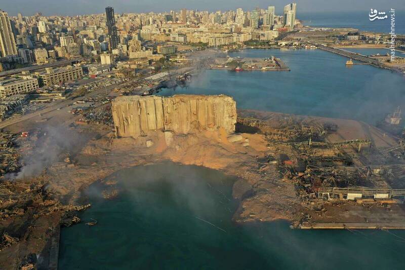 نمایی از سیلوهای آسیب دیده غلات در انفجار بندر بیروت 