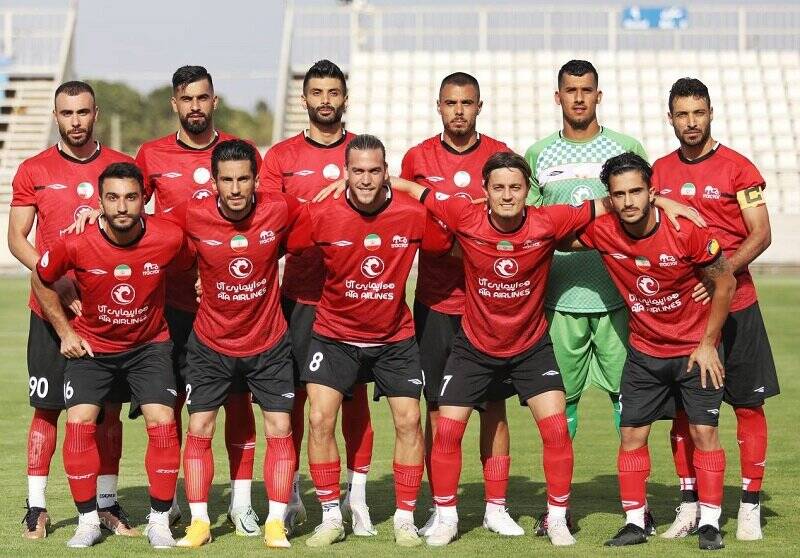 درمورد تراکتور و خمز زود قضاوت نکنید/ هوادار پرسپولیس برای پیشرفتِ تیم قهرمانی و مهاجم خارجی نخواهد!