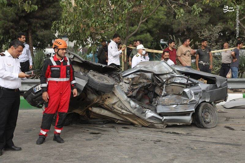 تصادف وحشتناک در مشهد؛ پژو له شد +عکس
