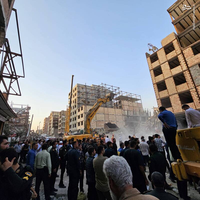 ساختمانهای نا امنی که مجریان تخریب را نیز قربانی کرد
