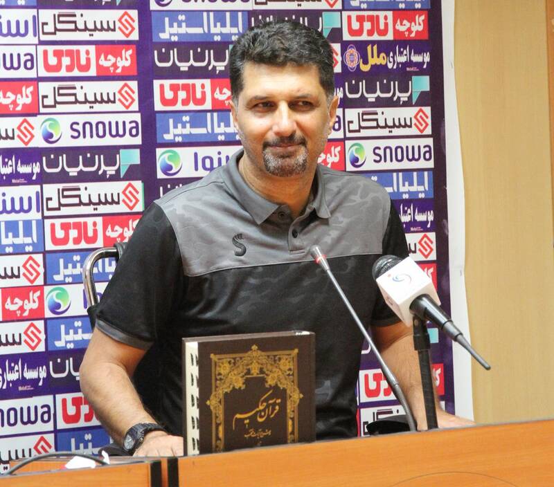 آغاز نشست خبری لیگ برتر با قرآن مجید