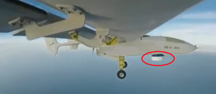 بازگشت پرقدرت پهپاد مشهور ایرانی به آبهای جنوب با یک رادار پیشرفته/ همکاری «مهاجر ۶» سپاه و «ابابیل ۵» ارتش برای رصد دقیق شناورهای دشمن +عکس