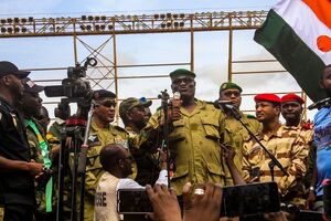 تحریم‌های جدید علیه حکومت نظامی نیجر/ کودتاچیان مانع ورود هیئت مشترک کشور‌های آفریقای غربی، اتحادیه آفریقا و سازمان ملل به نیجر شدند