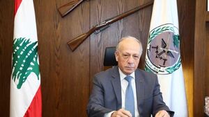 ترور نافرجام وزیر دفاع لبنان