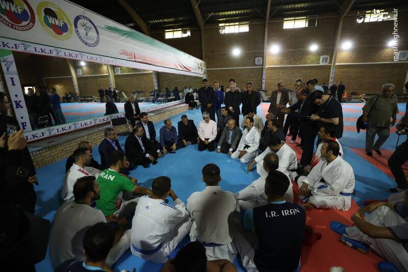 بازدید کیومرث هاشمی از اردوی تیم ملی کاراته +عکس