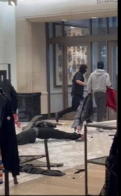 شکلگیری گَنگهای ۳۰ نفره سرقت در ابرقدرت اقتصادی دنیا+عکس و فیلم