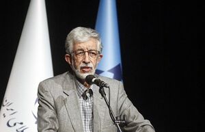 عده ای شفافیت را به عنوان چکش سیاسی برای کوبیدن بر سر دیگران مبدل کردهاند