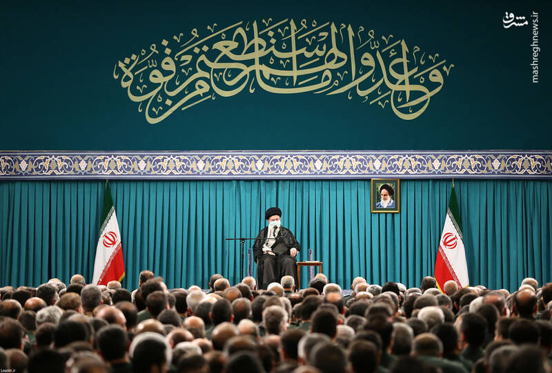 سپاه بزرگترین سازمان ضد تروریستی در همهی دنیاست/ باید مراقب باشیم در شناخت دشمن اشتباه نکنیم