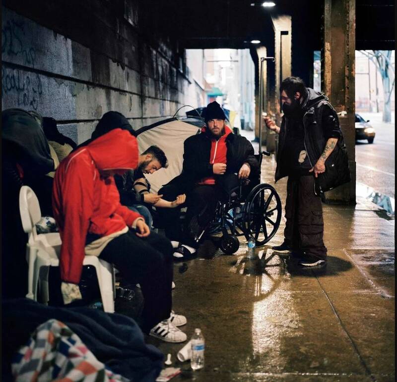 نمایی آخرالزمانی از زامبیها در شهرهای آمریکا+عکس و فیلم