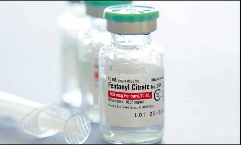 نمایی آخرالزمانی از زامبیها در شهرهای آمریکا+عکس و فیلم