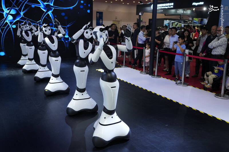 عکس / کنفرانس جهانی رباتیک 2023 7