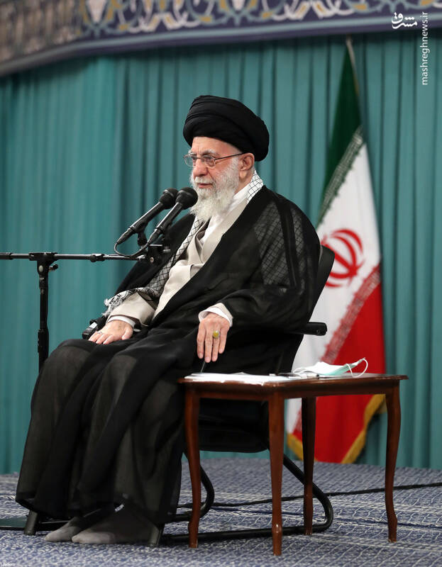 انتقال سیره عملی شهدا به نسل جوان، وظیفهای مهم/ لزوم نقشآفرینی نخبگان حوزوی و دانشگاهی و مسئولان