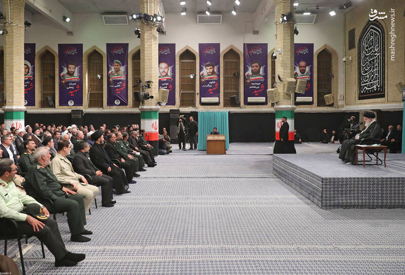 انتقال سیره عملی شهدا به نسل جوان، وظیفهای مهم/ لزوم نقشآفرینی نخبگان حوزوی و دانشگاهی و مسئولان