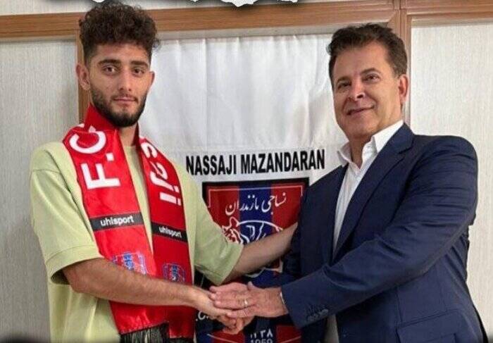 ستاره استقلال نیامده رفت؛ برزگر به نساجی پیوست +عکس