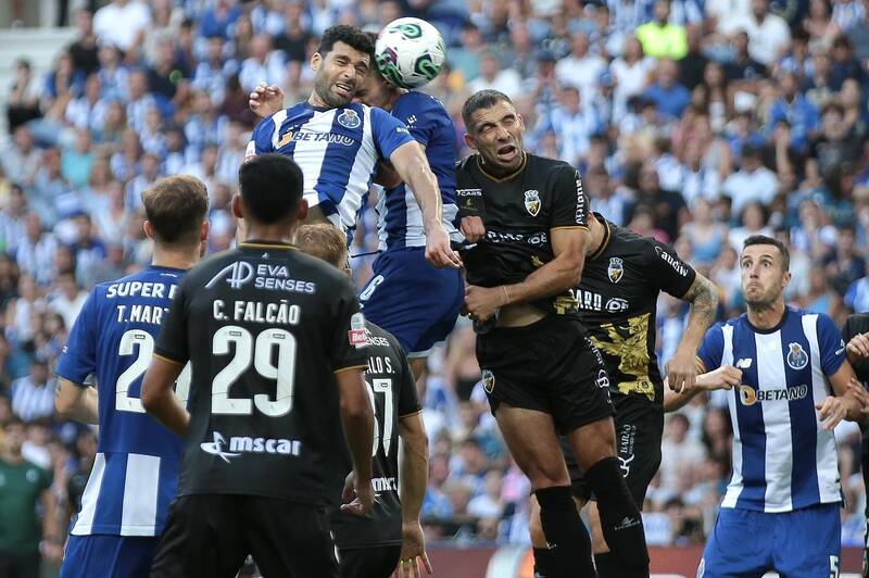 طارمی جزء ضعیفترین بازیکنان پورتو +عکس