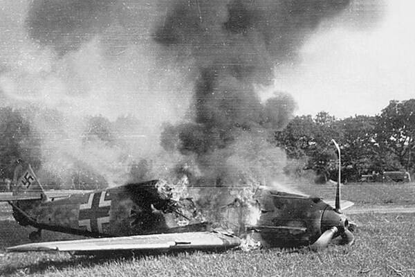 توصیه مدودف به اروپا: ذوقزده هواپیماهای اسباببازیتان نشوید