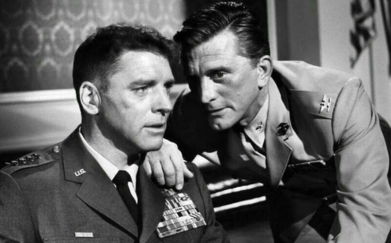 20 فیلم در مورد تصویرسازی از جنگ جهانی سوم 8