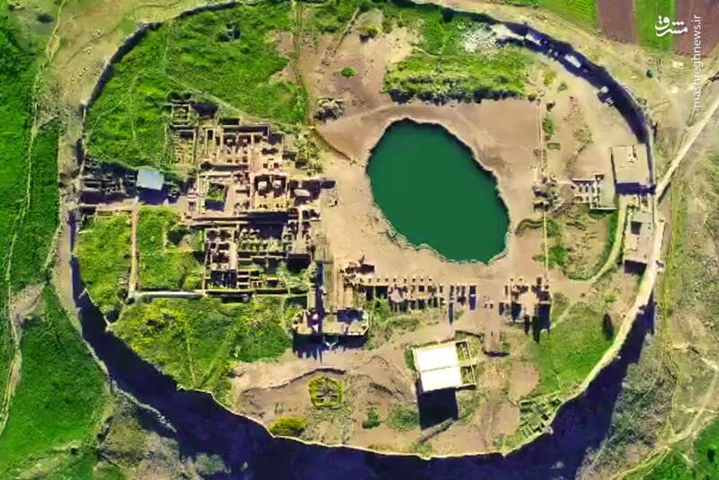 سفری توئیتری به تخت سلیمان