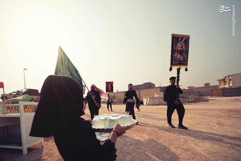 پذیرایی دختر 5 ساله از زوار اربعین + تصاویر 3