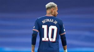 پیام توهینآمیز هواداران PSG برای نیمار