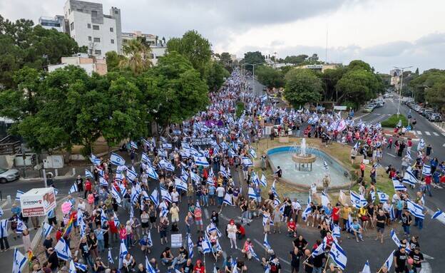 سی و چهارمین هفته اعتراضات در سرزمین های اشغالی/ اسرائیل در حال خونریزی است+ عکس