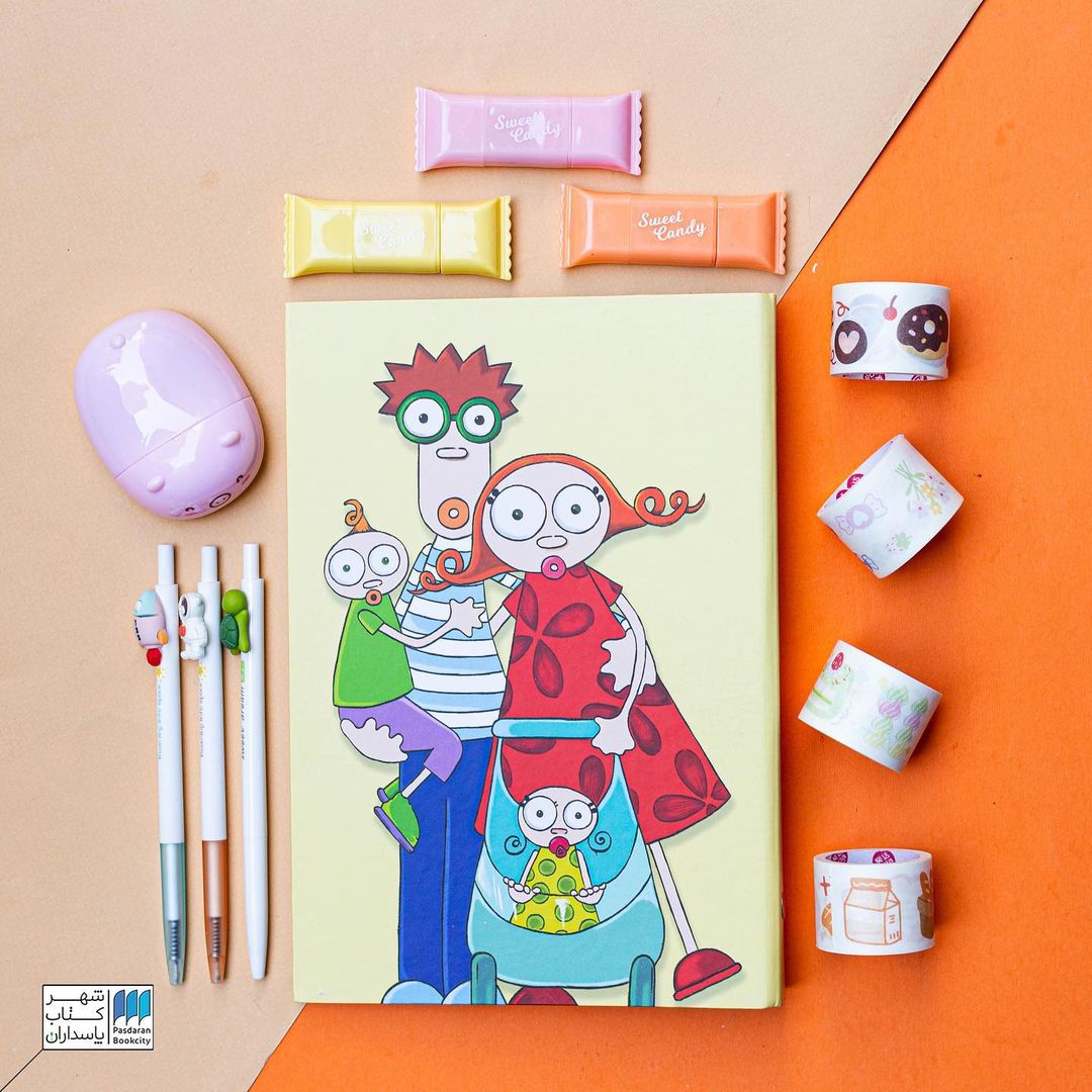 انتخاب دفتر مشق مناسب : ایجاد انگیزه برای انجام تکالیف