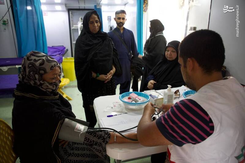 زائران پاکستانی امام حسین(ع) در این بیمارستان مداوا میشوند +عکس