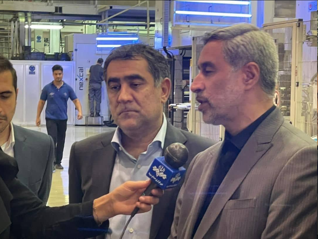 تکمیل زنجیره تولید کالای استراتژیک پوشک با همت بلند مدیران بافتسان