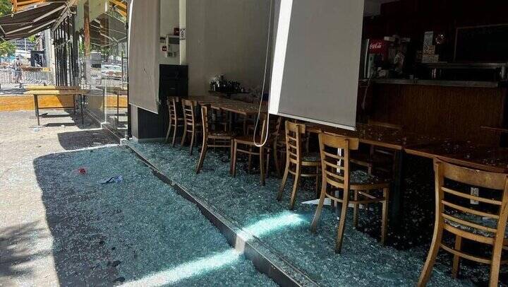 سرکوب شدید پناهجویان اریترهای در تلآویو/ ۱۲نیروی پلیس زخمی شدند