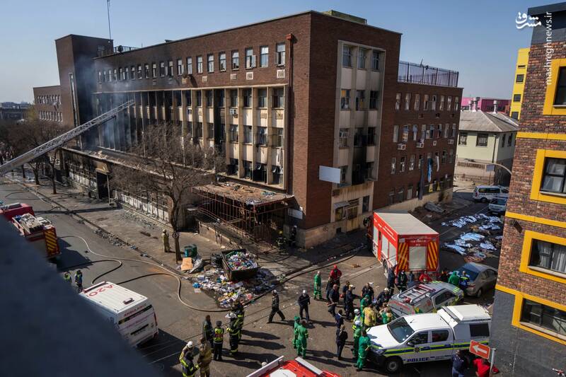آتش سوزی مرگبار ساختمانی در مرکز شهر ژوهانسبورگ _ آفریقای جنوبی با بیش از 70 کشته