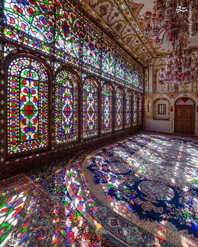 جادوی رنگ‌ها در خانه ملاباشی اصفهان