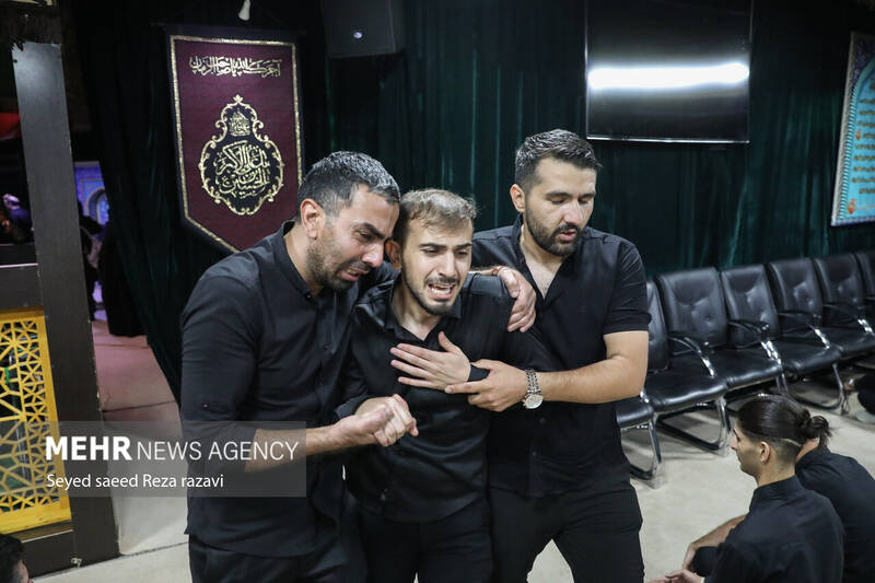 مراسم وداع با پیکر مطهر جهادگر شهید یحیی رستمی بعدازظهر امروز دوشنبه ۱۳ شهریور ماه ۱۴۰۲ با حضور خانواده شهید و مردم در معراج شهدای تهران برگزار شد