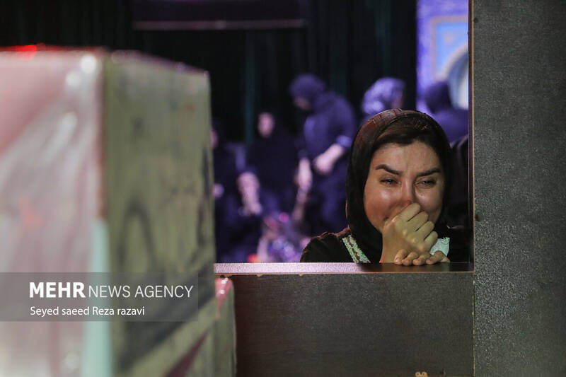 مراسم وداع با پیکر مطهر جهادگر شهید یحیی رستمی بعدازظهر امروز دوشنبه ۱۳ شهریور ماه ۱۴۰۲ با حضور خانواده شهید و مردم در معراج شهدای تهران برگزار شد