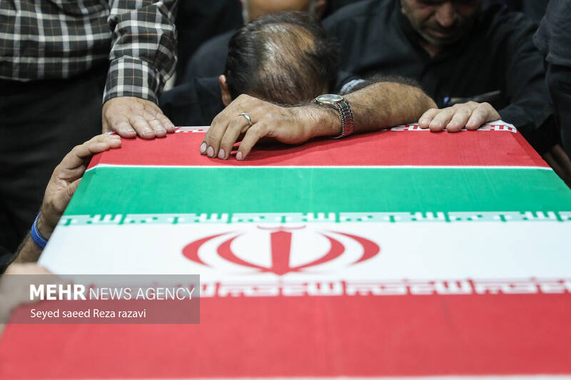 مراسم وداع با پیکر مطهر جهادگر شهید یحیی رستمی بعدازظهر امروز دوشنبه ۱۳ شهریور ماه ۱۴۰۲ با حضور خانواده شهید و مردم در معراج شهدای تهران برگزار شد