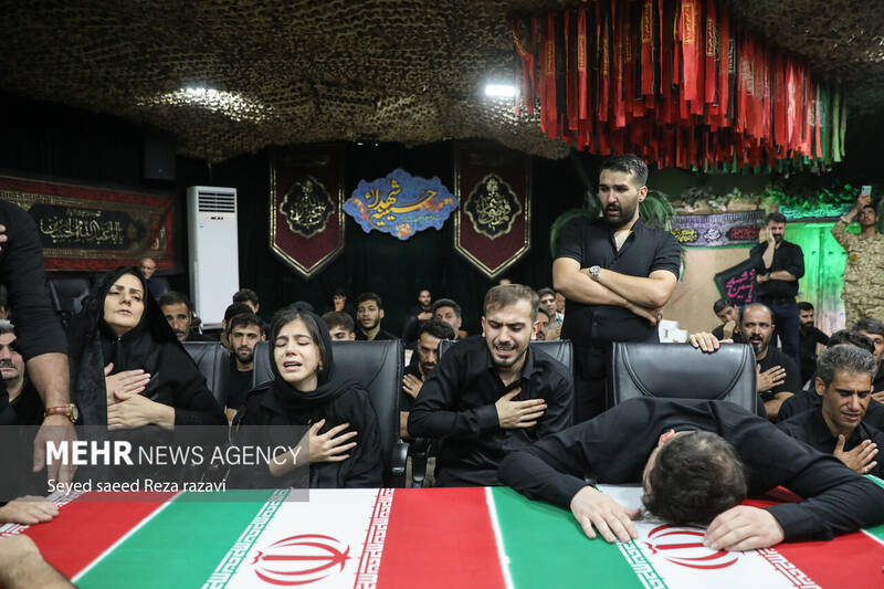 مراسم وداع با پیکر مطهر جهادگر شهید یحیی رستمی بعدازظهر امروز دوشنبه ۱۳ شهریور ماه ۱۴۰۲ با حضور خانواده شهید و مردم در معراج شهدای تهران برگزار شد