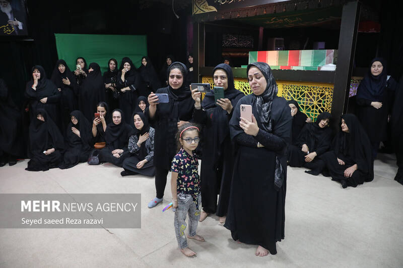 مراسم وداع با پیکر مطهر جهادگر شهید یحیی رستمی بعدازظهر امروز دوشنبه ۱۳ شهریور ماه ۱۴۰۲ با حضور خانواده شهید و مردم در معراج شهدای تهران برگزار شد