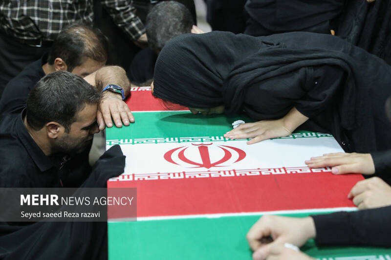 مراسم وداع با پیکر مطهر جهادگر شهید یحیی رستمی بعدازظهر امروز دوشنبه ۱۳ شهریور ماه ۱۴۰۲ با حضور خانواده شهید و مردم در معراج شهدای تهران برگزار شد