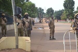 حمله تروریستی به ارتش بورکینافاسو/ ۵۳ نفر کشته و ۳۰ تَن زخمی شدند