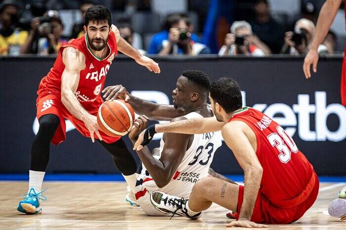 بسکتبال ایران در مسیر غلطی قرار گرفته/ تیم ملی مدیون حدادی است