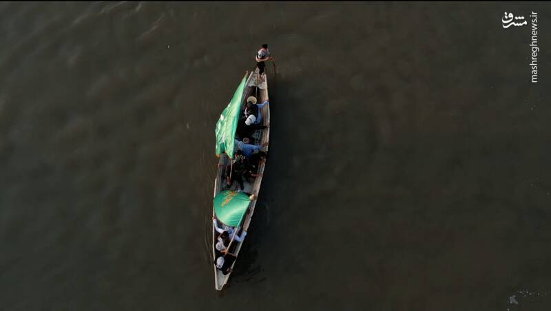 استقبال از زوار حسینی با قایق +عکس