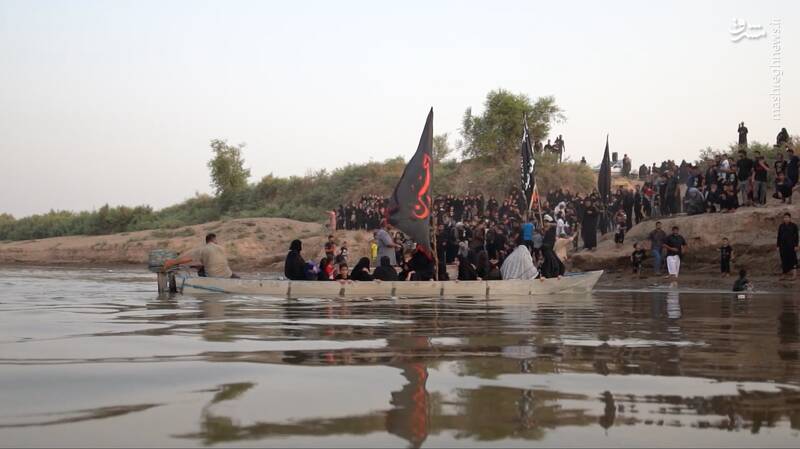 استقبال از زوار حسینی با قایق +عکس