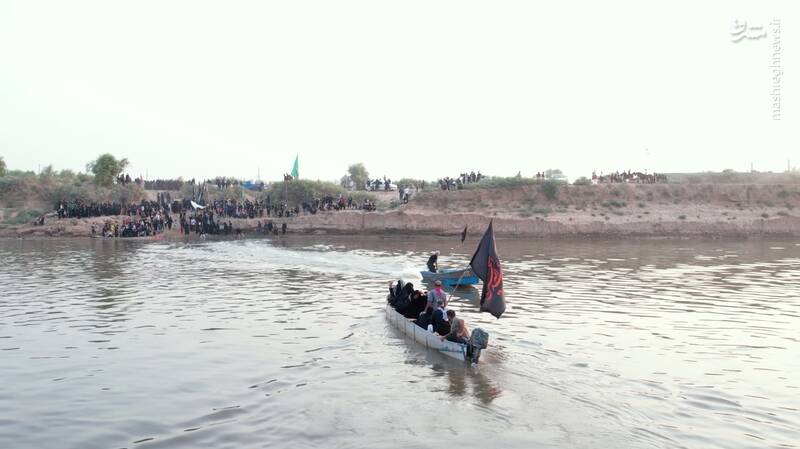 استقبال از زوار حسینی با قایق +عکس