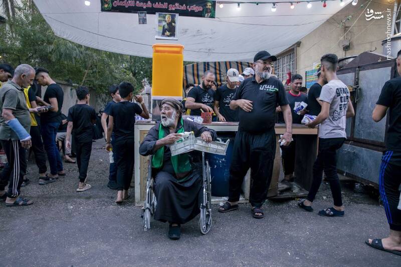 پذیرایی پیرمرد عراقی از زوار اربعین + تصاویر 5