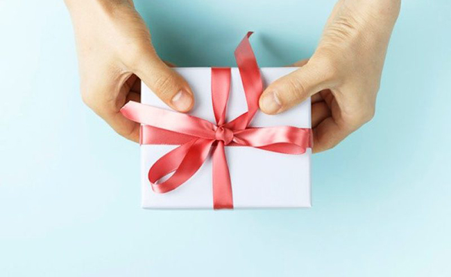 خرید بهترین هدایای سازمانی و هدیه نوروزی اداری