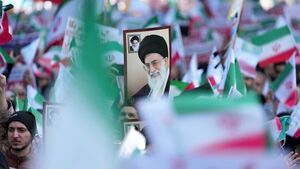 فارن افرز: آیت الله خامنه‌ای ایران را قدرت برتر خاورمیانه خواهد کرد
