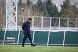 ما هم میتوانیم مثل ژاپن، 2 یا 3 تیم ملی داشته باشیم / برای انتقاد از من به مملکتتان ضربه نزنید