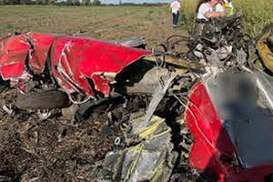سقوط هواپیما در نمایشگاه هوایی مجارستان